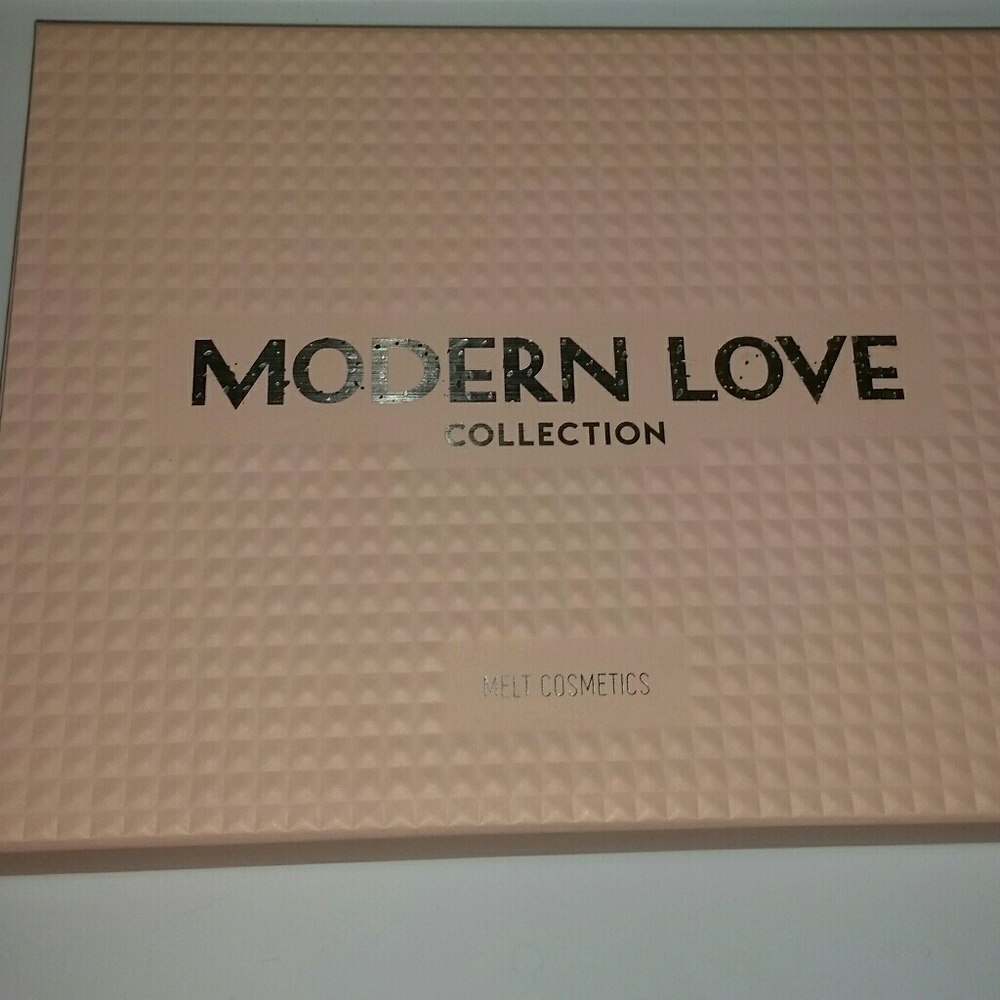 Melt Modern Love PR Box